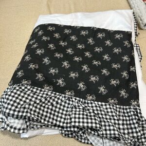 Laura Ashley Home Floral Gingham Twin Bed Skirt